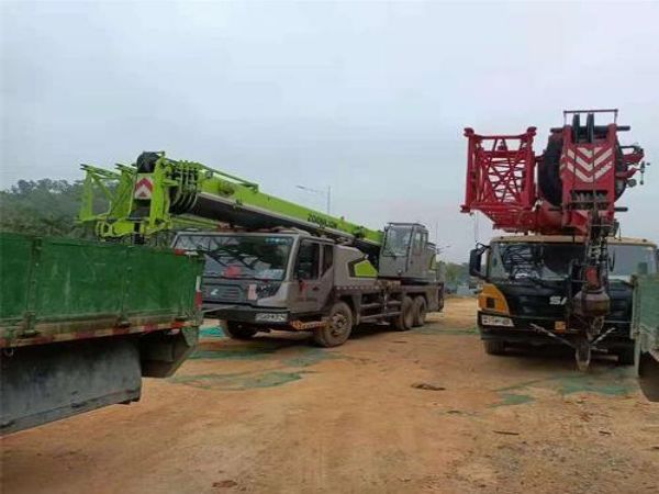 霞浦縣吊車出租(二手貨車藍(lán)牌吊車轉(zhuǎn)讓出售)