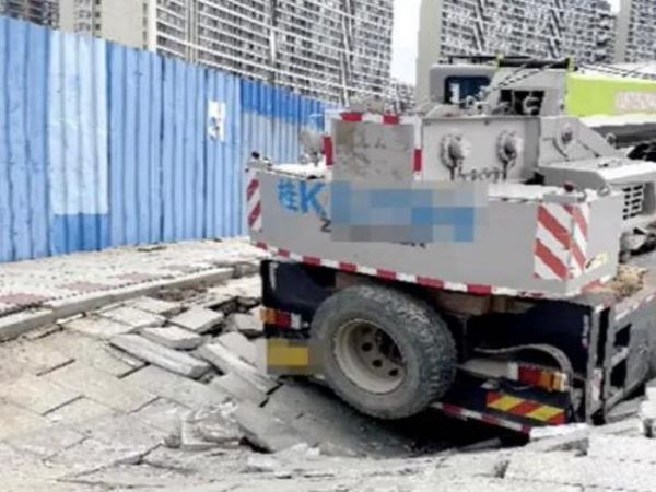滿城區(qū)吊車出租(挖掘機(jī)吊車模型玩具拆箱)