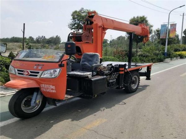 汕頭吊車出租(200噸的吊車多少錢)