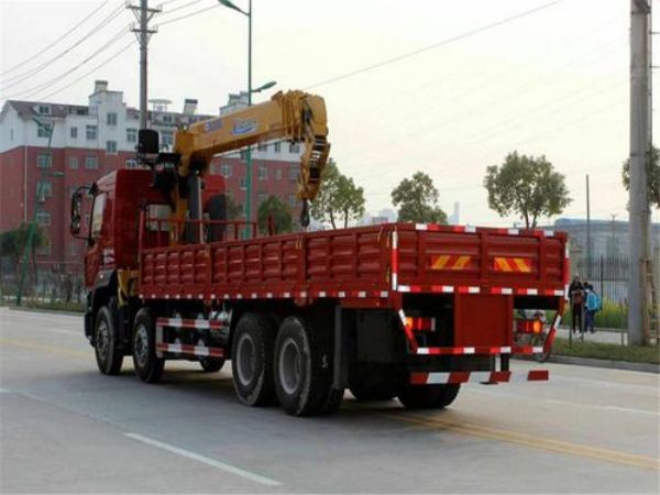 青州市吊車出租電話(大中小噸位吊車出租電話)