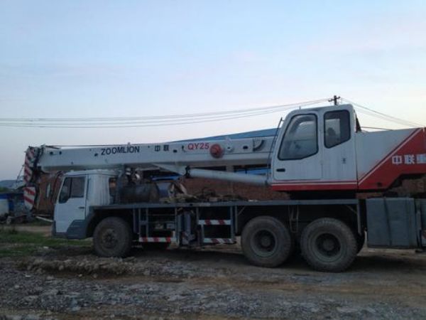 上虞市吊車出租電話(吊車出租:小吊車具有哪些功用特色)