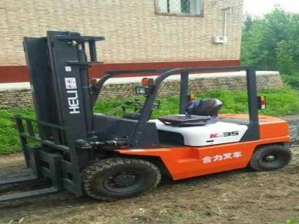 渝水區(qū)叉車出租(叉車打方向時(shí)有咯噔一聲)