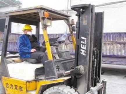 本溪市叉車出租(松江專業叉車租賃企業電話)